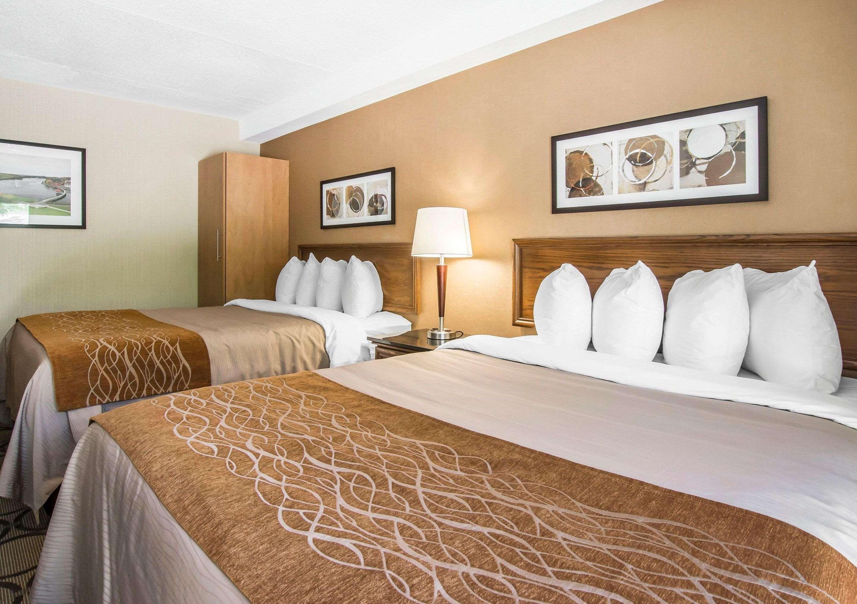 Comfort Inn Sherbrooke Exterior foto