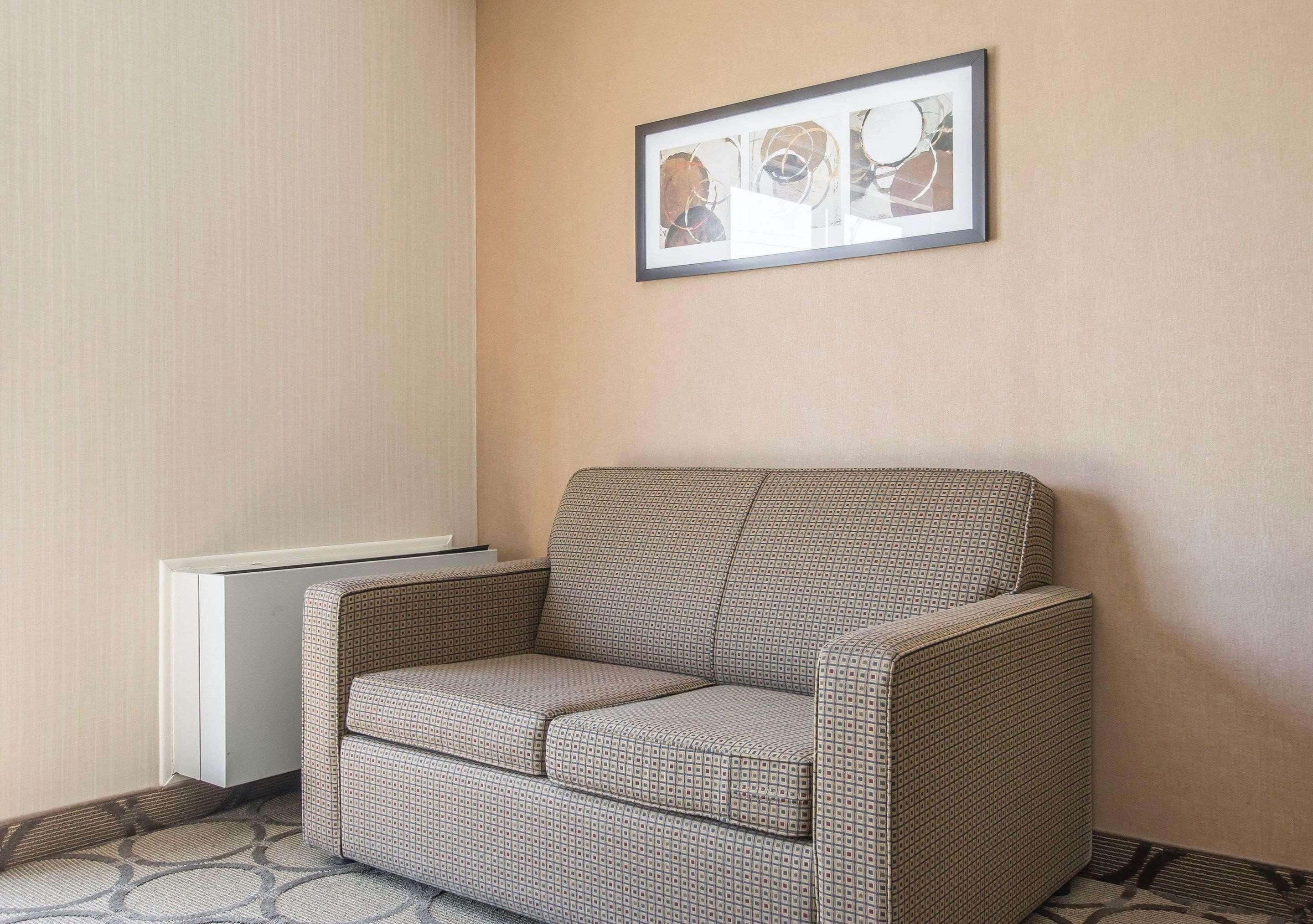 Comfort Inn Sherbrooke Exterior foto