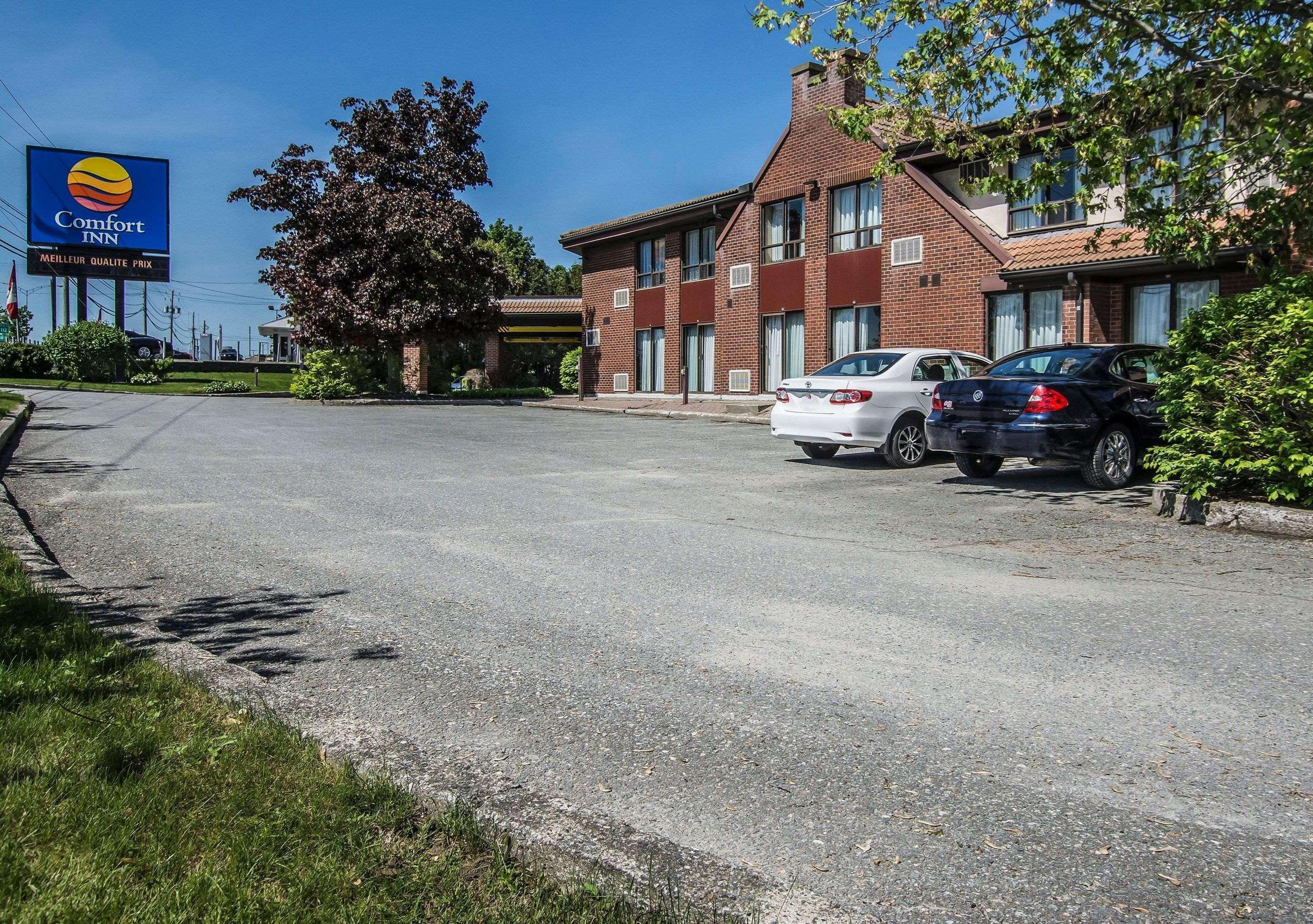 Comfort Inn Sherbrooke Exterior foto
