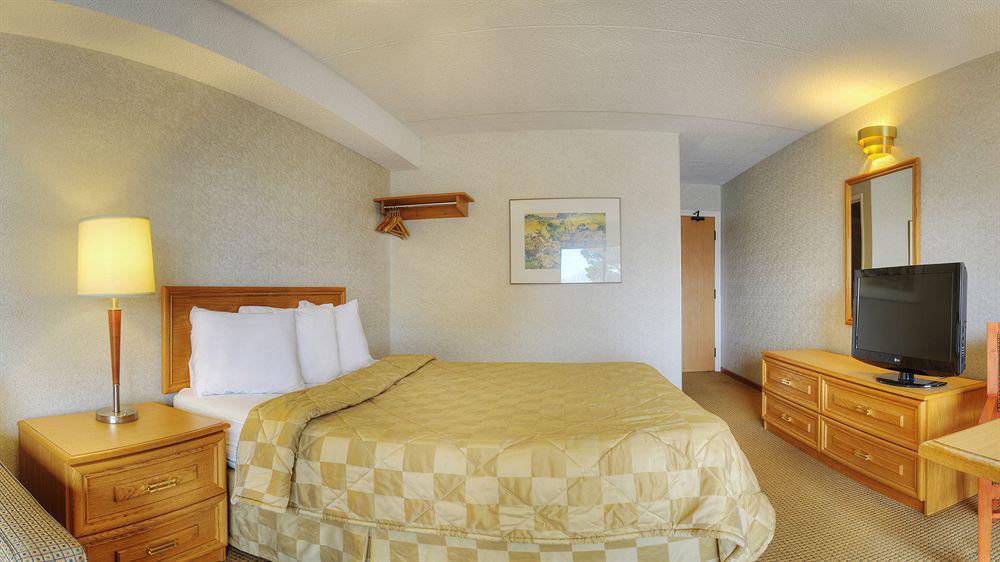 Comfort Inn Sherbrooke Exterior foto